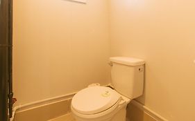 Reddoorz At Casa Marabella Villamonte Bacolod City